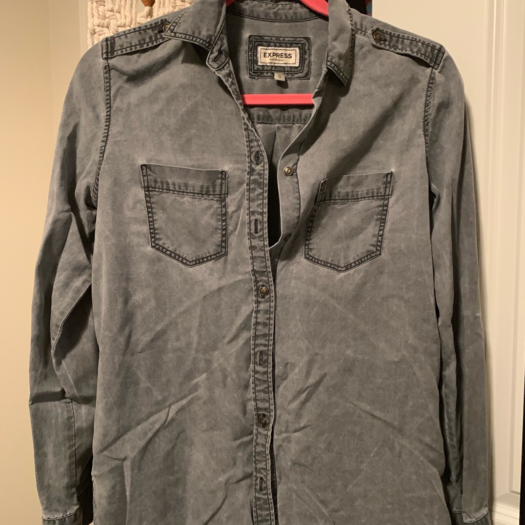 Express Button Up